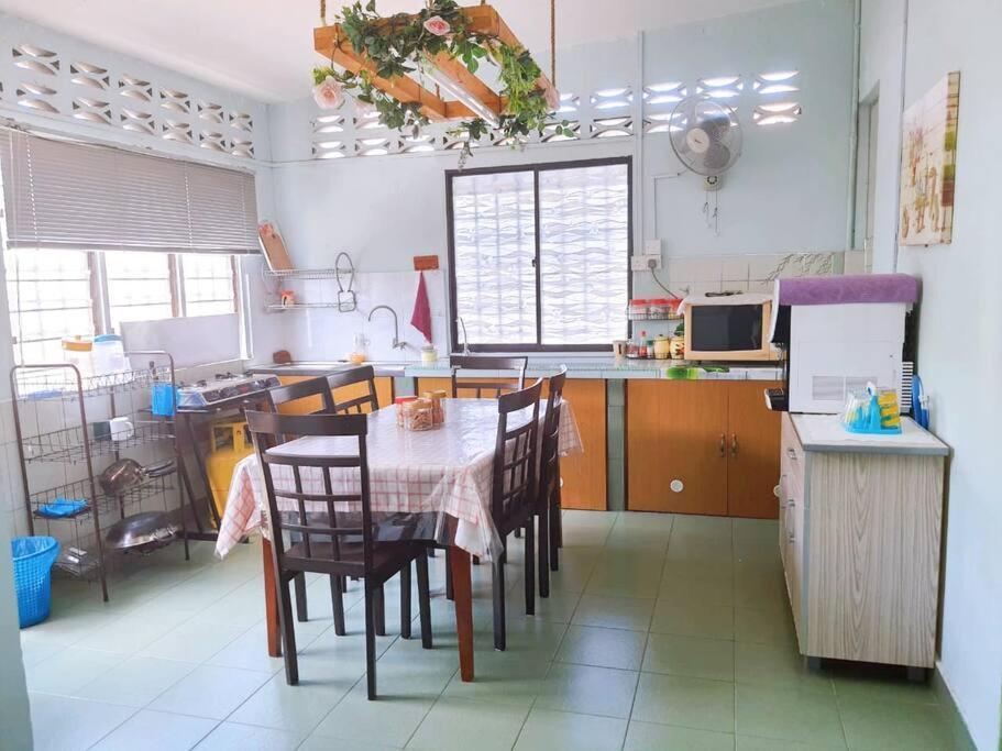 Syukur Homestay Ipoh Exterior foto